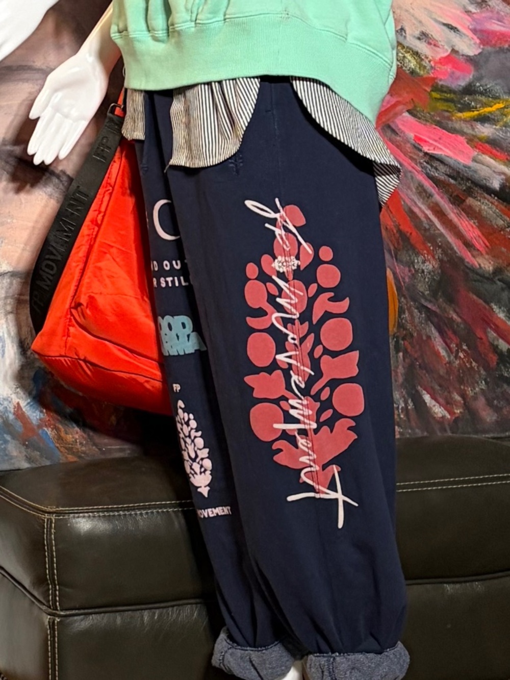 FP ALL STAR GRAPHIC LOGO PANTS IN MIDNIGHT COMBO - Picture 4 of 8